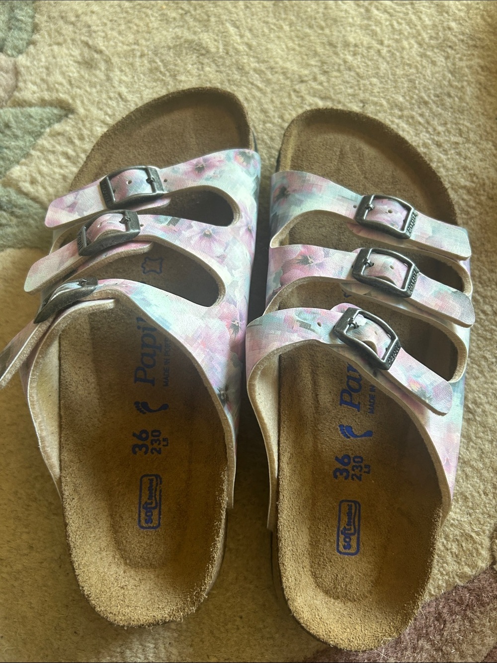 Birkenstock Sandals Triple-Buckle Floral Slide Sandals - Pink size 36 - Picture 3 of 4